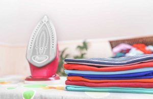 اتو کردن پیراهن مردانه